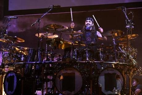 MikePortnoy quits dream theater