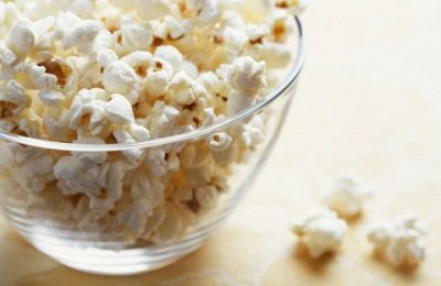 6 Simple ways to make homemade popcorn healthier