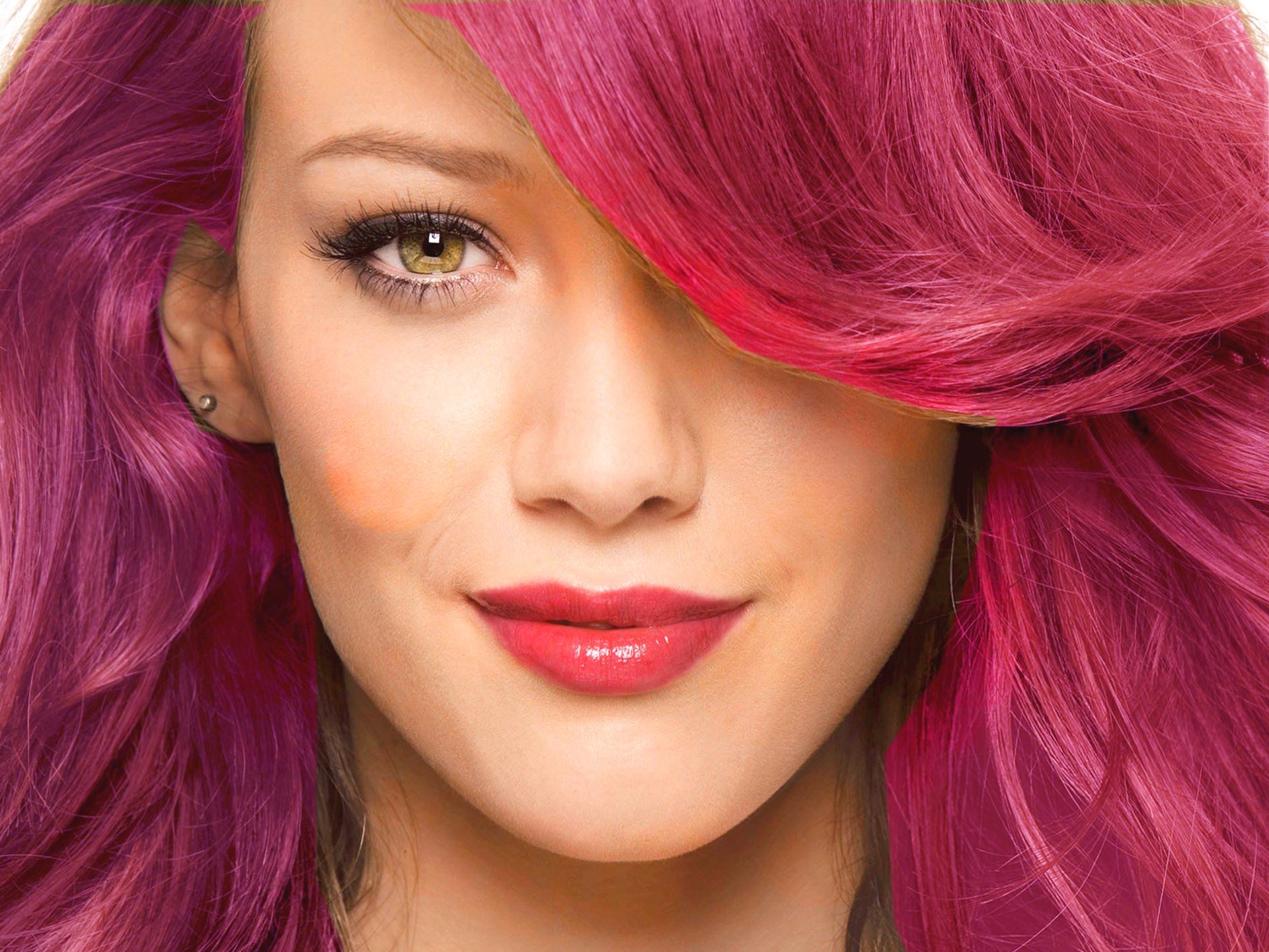4 Reasons why coloring your hair is a bad idea - Updated Trends