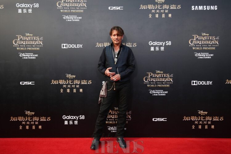 Johnny Depp Pirates Of The Caribbean: Dead Men Tell No Tales premiere Disneyland Shanghai