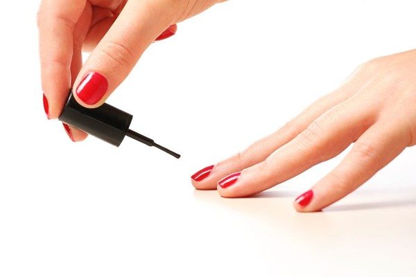 6 Simple steps to have long lasting nail color